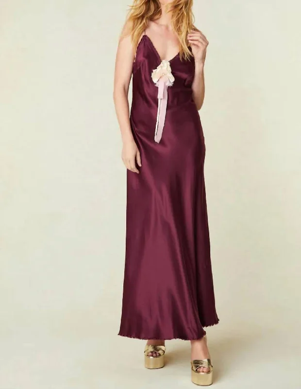 Elizabella Maxi Dress In Burgundy