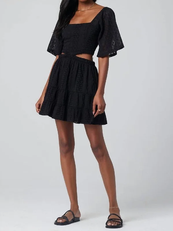 Nova Lace Short Sleeve Mini Dress In Black Beaded Lights