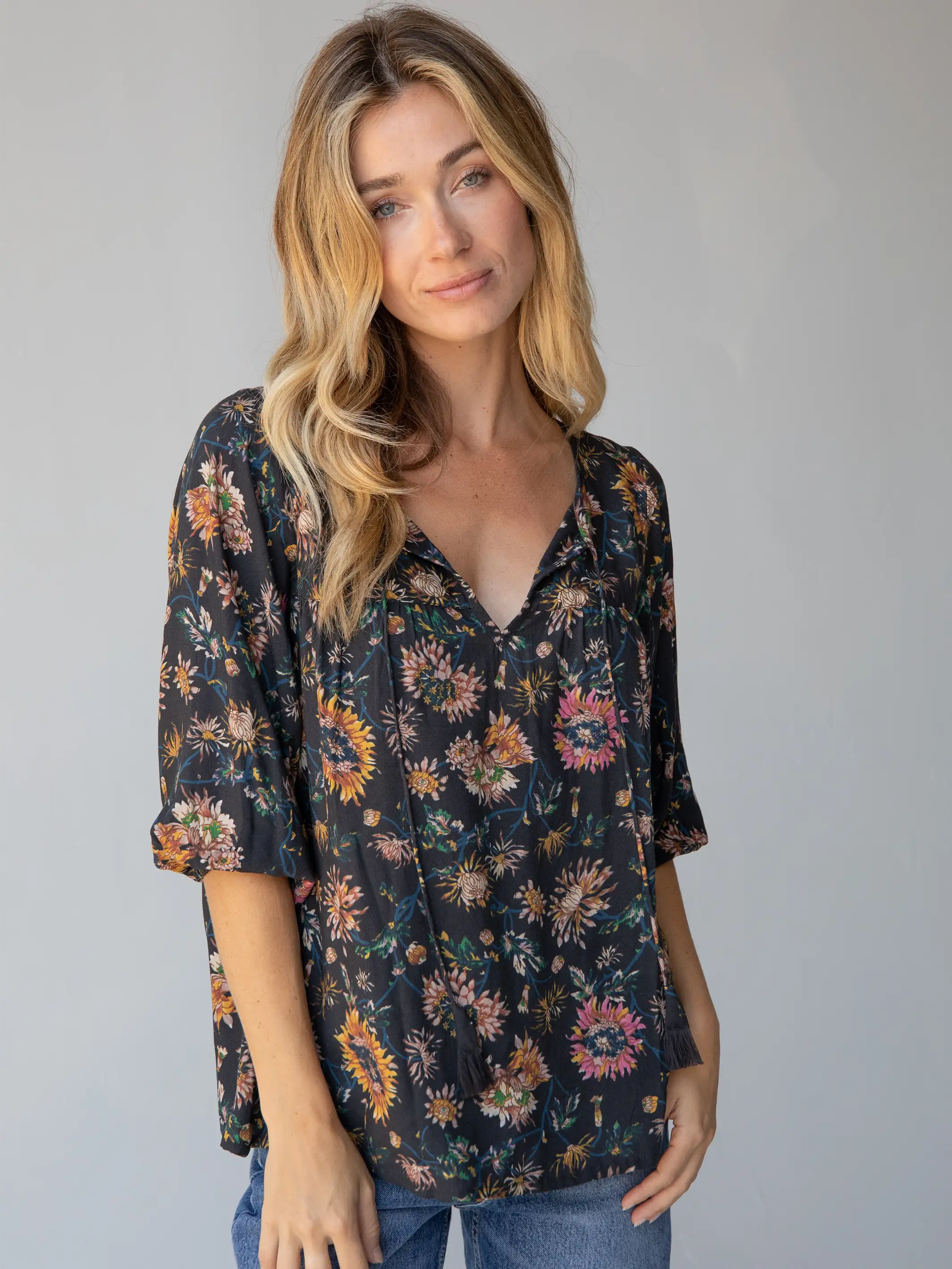 Maribel Top - Black Floral